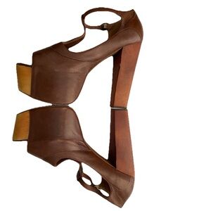 JEFFREY CAMPBELL California FOXY Brown LEATHER PLATFORM SANDALS Size 9M